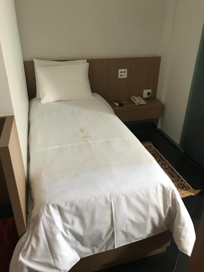 Sete Lagoas Residence Hotel Buitenkant foto